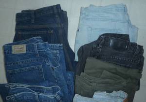 12 pair of womens jeans size 12 and 14, includes Lee, Levis, LL Bean, a couple are insulated, all in very good condition