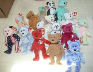 lot of 16 beanie babies