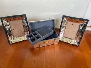 2 Decorative Mirror Frames w Mirrored Jewelry Box