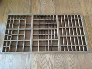 lot 131 image: Letter Press Tray