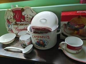lot 168 image: Set of Campbells items