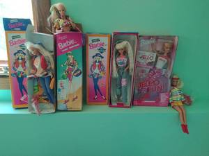 lot 173 image: Promotional Barbie dolls