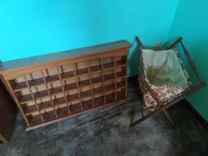 lot 176 image: Knitting basket and Knick knack shelf