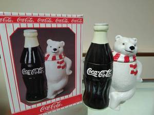 lot 7 image: Coca-Cola Cookie Jar