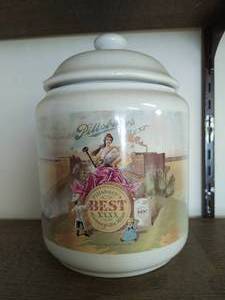 lot 22 image: Pillsburys Best Cookie Jar