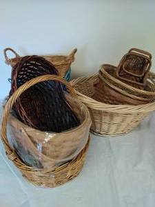 lot 41 image: Collection of Baskets