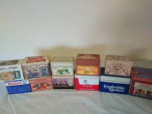 lot 43 image: Eleven Promotional Recipe Boxes