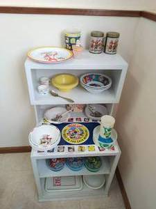 lot 51 image: Kids Kitchen Cabinet with Promotional Bowls