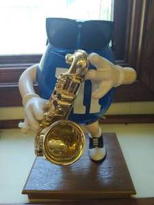 lot 221 image: M&M Candy Dispenser Blue