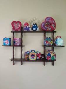 lot 230 image: Collection of M&M Items