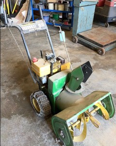 John Deere Snow Thrower