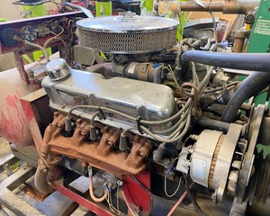 Ford 302 Small Block Engine on Cart