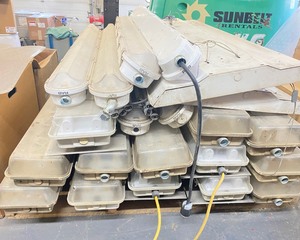 Quantity of Watertight Lights