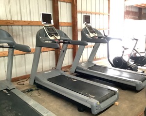 lot 19 image: Precor Treadmill