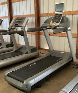 lot 20 image: Precor Treadmill