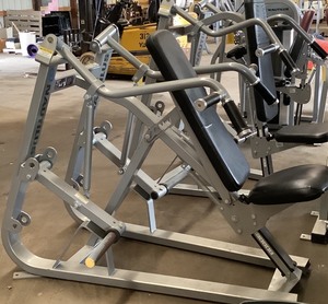 lot 33 image: Nautilus Nitro Leverage Incline Press