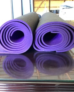 lot 184 image: Exercise Mats (2)