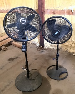 lot 193 image: 2 Black Fans