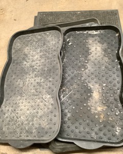 lot 186 image: Boot Tray & Mats