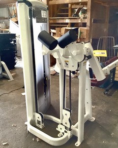 lot 36 image: Cybex VR3 Lateral Raise Machine