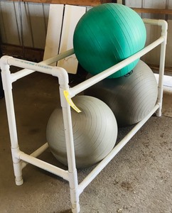 lot 85 image: Exercise Balls