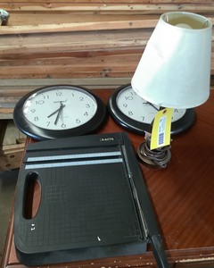 lot 212 image: Assorted Office Lot