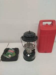 lot 10 image: Coleman The Powerhouse Lantern
