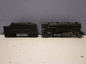 VINTAGE LIONEL O GAUGE 3RD RAIL STEAM LOCOMOTIVE AND TENDER