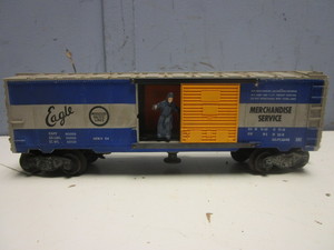 VINTAGE LIONEL 0 EAGLE MISSOURI PACIFIC LINES BOXCAR, W ACTIVATED TRAINMAN FIGURE
