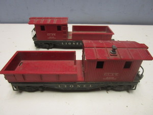 VINTAGE LIONEL O D.L.&W . WORK CABOOSES