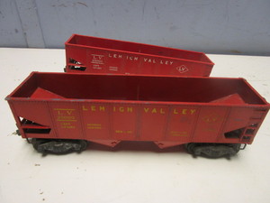 VINTAGE LIONEL O LEHIGH VALLEY HOPPERS, BUILT 1948