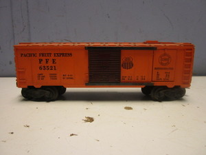 VINTAGE LIONEL O PACIFIC FRUIT EXPRESS CAR W AUTOMATED ICE ROOF HATCH