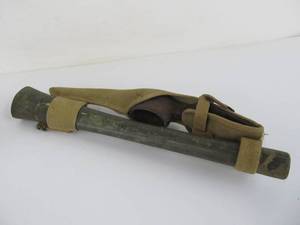 lot 45 image: WW2 U.S. Diamond Calk Portable Pickaxe