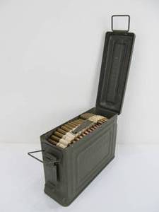 lot 50 image: Full Vintage Ammo Canister 