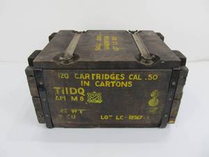 lot 63 image: Orig WW2 Wooden Ammo Crate wLid