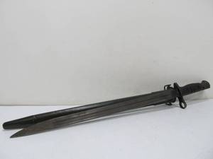 lot 100 image: 1917 Remington U.S. Bayonet