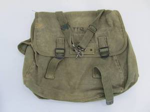 lot 115 image: WW2 Canvas Backpack Musette Bag