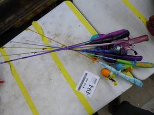 lot 494 image: Lot of (8) Kids Fishing Rod with Reel