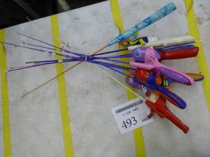 lot 493 image: Lot of (9) Kids Fishing Rod with Reel