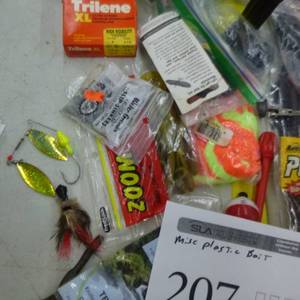 lot 207 image: Lot of Plastic Fishing Bait Lures
