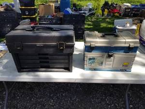 lot 125 image: Lot of (2) Plastic Fishing Tackle Box Suitcases