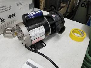 lot 30 image: Waterway Insulated Wet End Pump CP-18-1N11B  with Century AC Motor