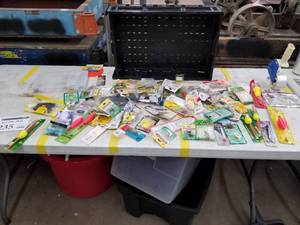 lot 235 image: Lot of Saltwater Lures