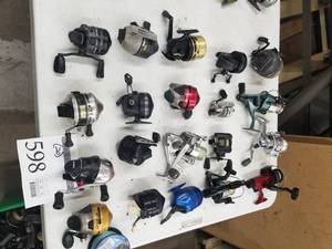 lot 598 image: Lot of (20) Fishing Reels