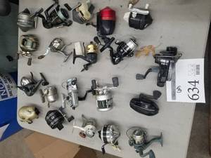 lot 634 image: Lot of (20) Fishing Reels