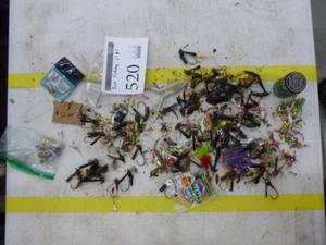 lot 520 image: Lot of Ice Fishing Jigs
