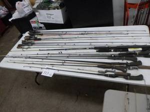 lot 513 image: Lot of (20) Fishing Rods