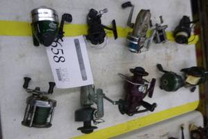 lot 658 image: Lot of (10) Vintage Fishing Reels