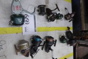 lot 660 image: Lot of (10) Vintage Fishing Reels