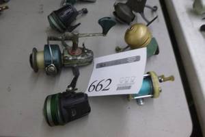 lot 662 image: Lot of (10) Vintage Fishing Reels